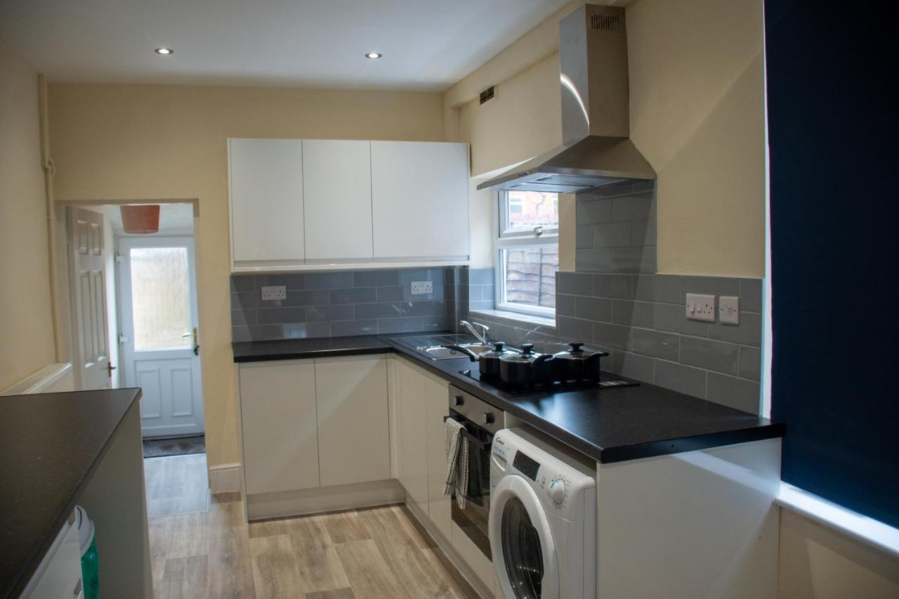 Royale Green View House- Free Parking, Wifi, Perfect For Contractors And Holiday Northampton Eksteriør bilde